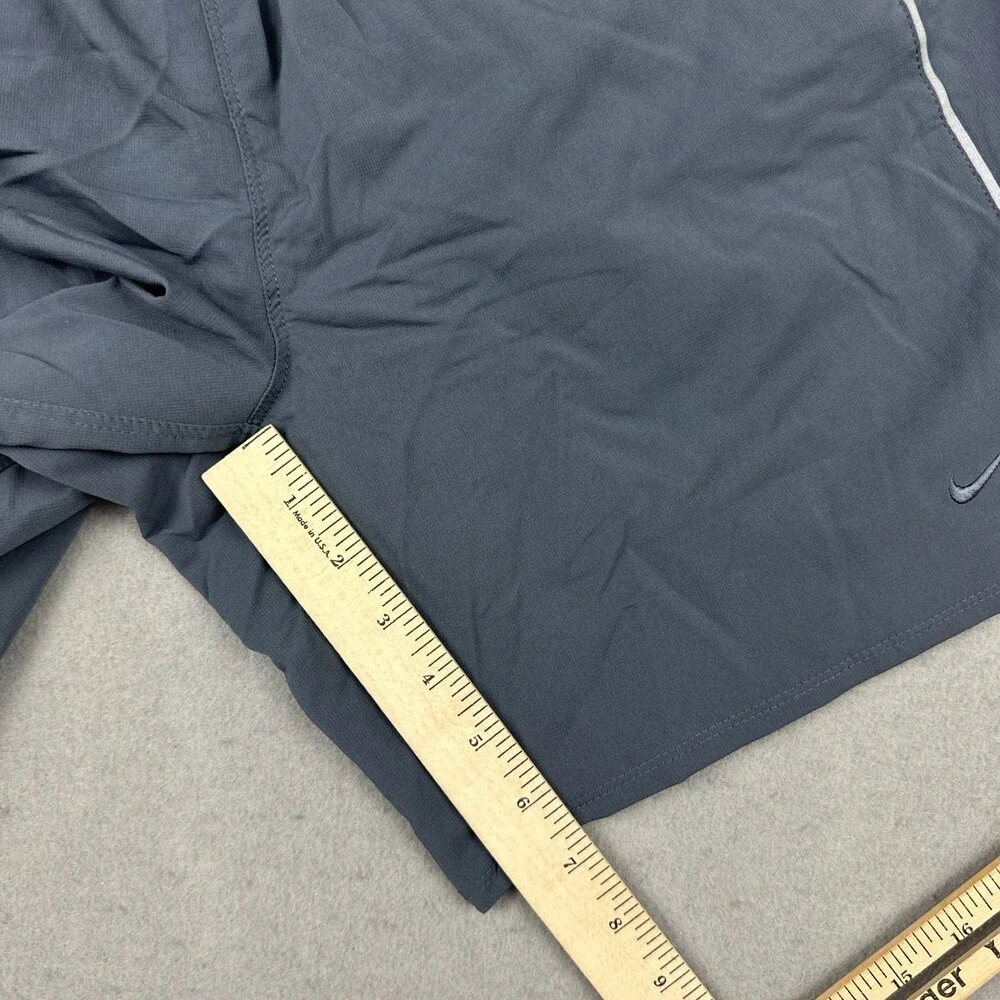 Nike shorts size